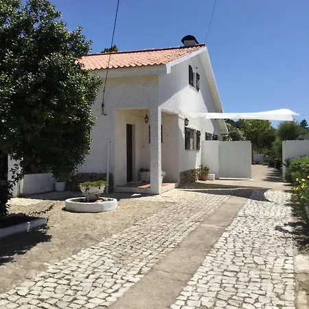 Amendoeirashouse-Sustainableliving Bed & Breakfast Abrantes Exterior photo
