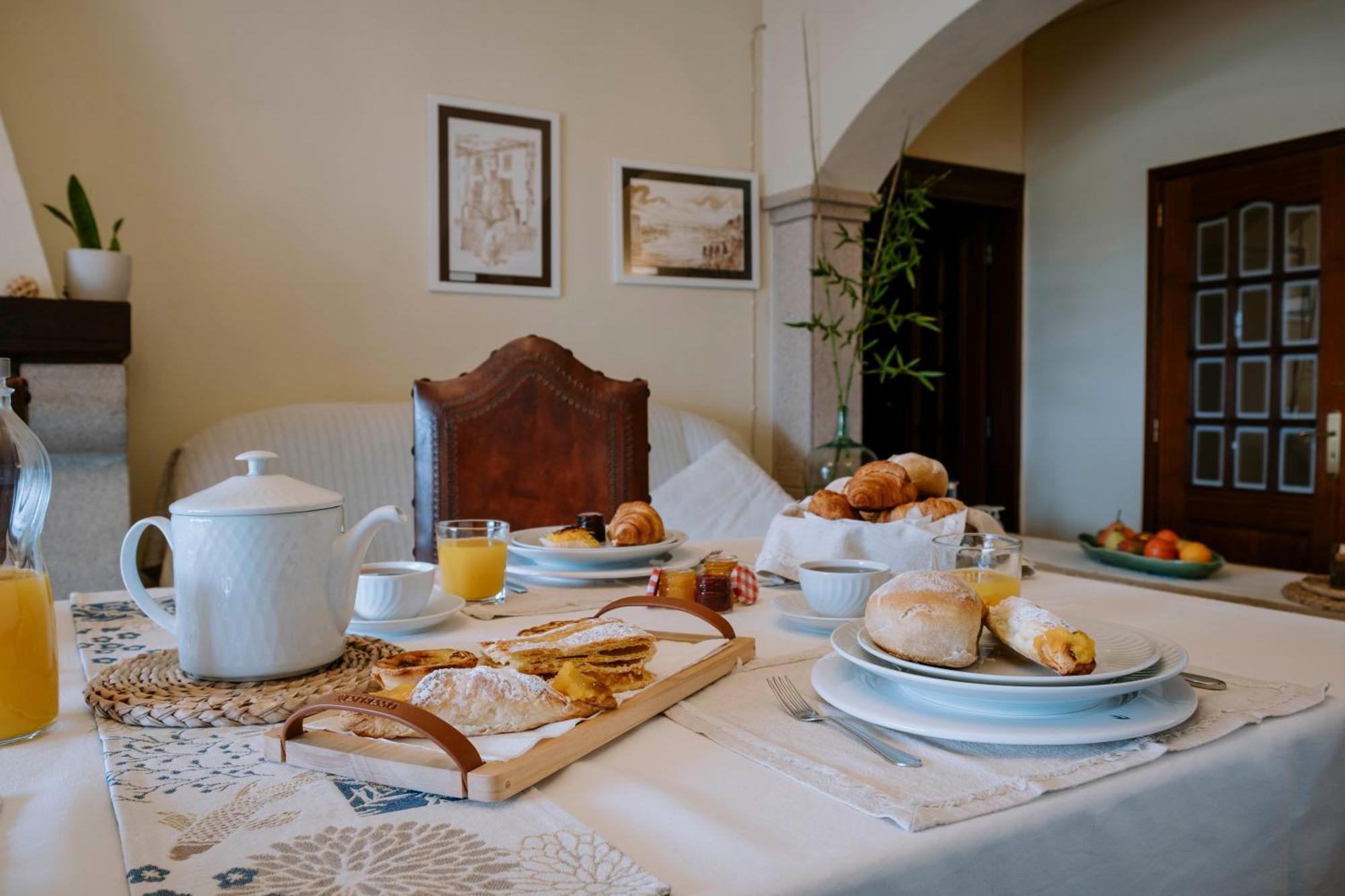 Frühstückspension Amendoeirashouse-sustainableliving *